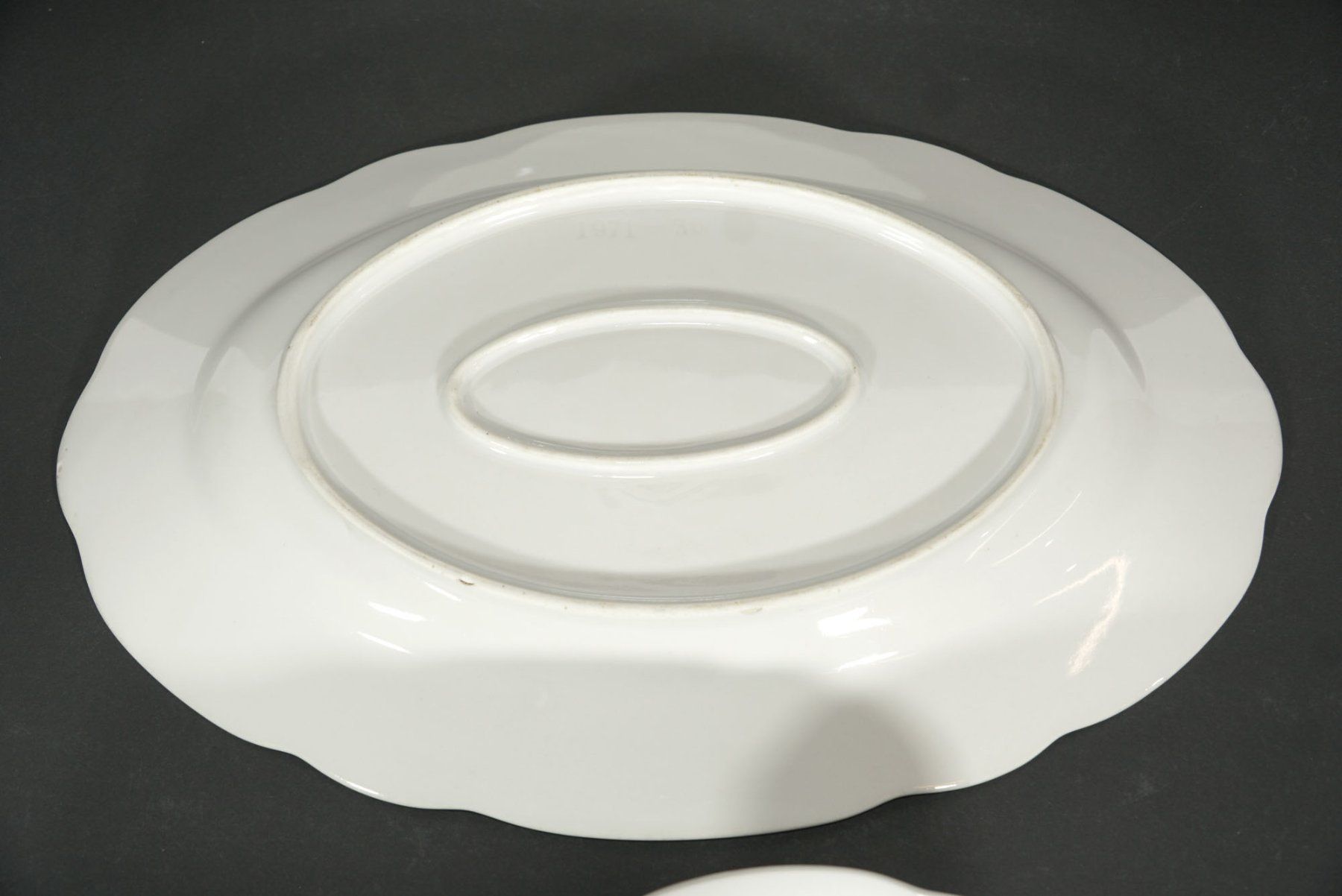 Set di piatti: Paar ovale Fleischplatte und 1 Schale – Usato da Meggen venduto da Trouvaillen 7