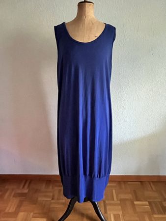 Robe bleue T 44