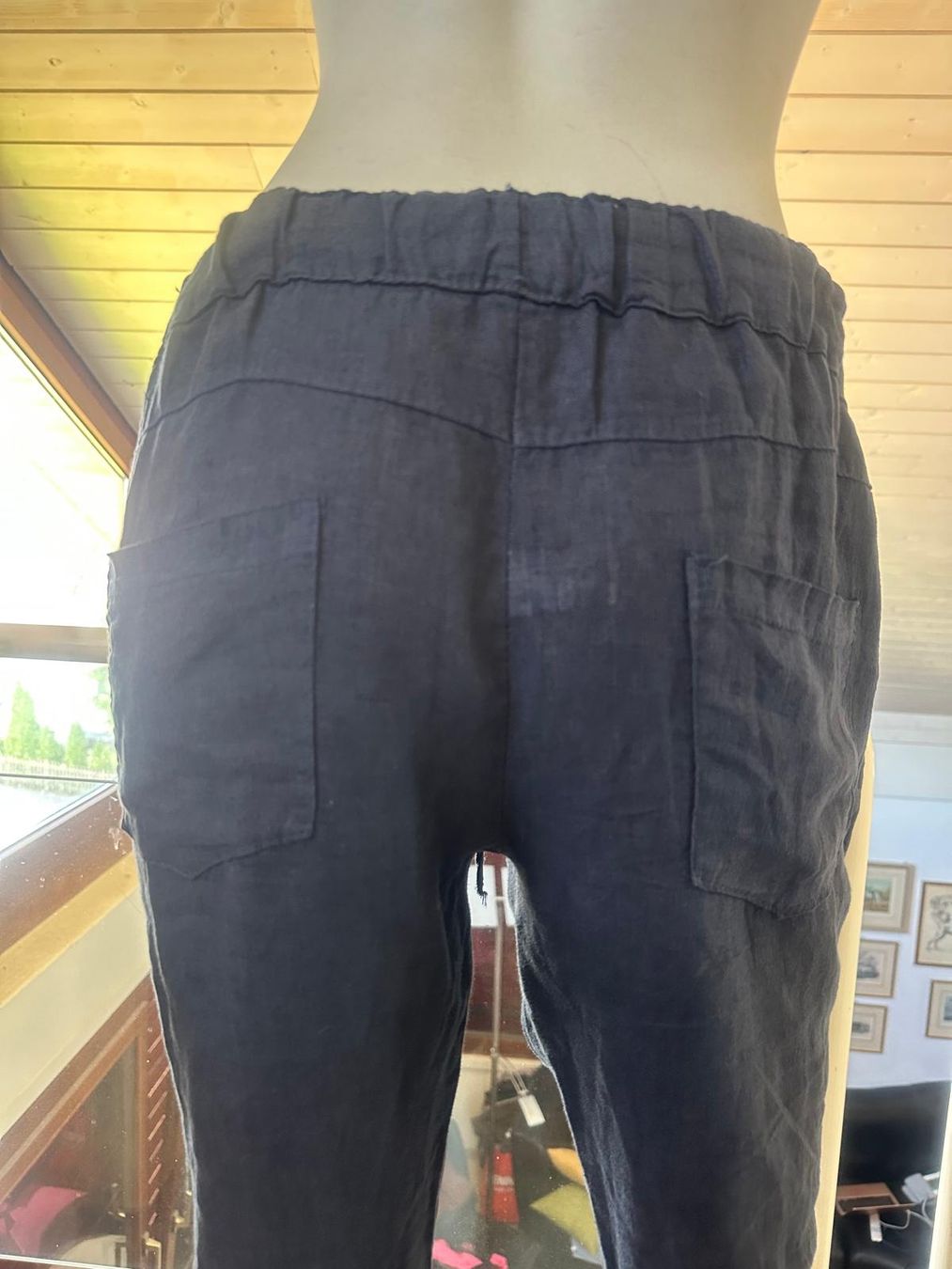 Pantalons: Leinenhose von ITALIAN STYLE – D'occasion à Neuhausen par Lechasseur 3