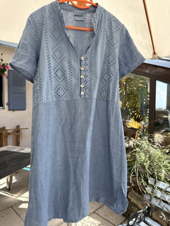 Robe Rodier 100% lin bleue taille S/M état neuf