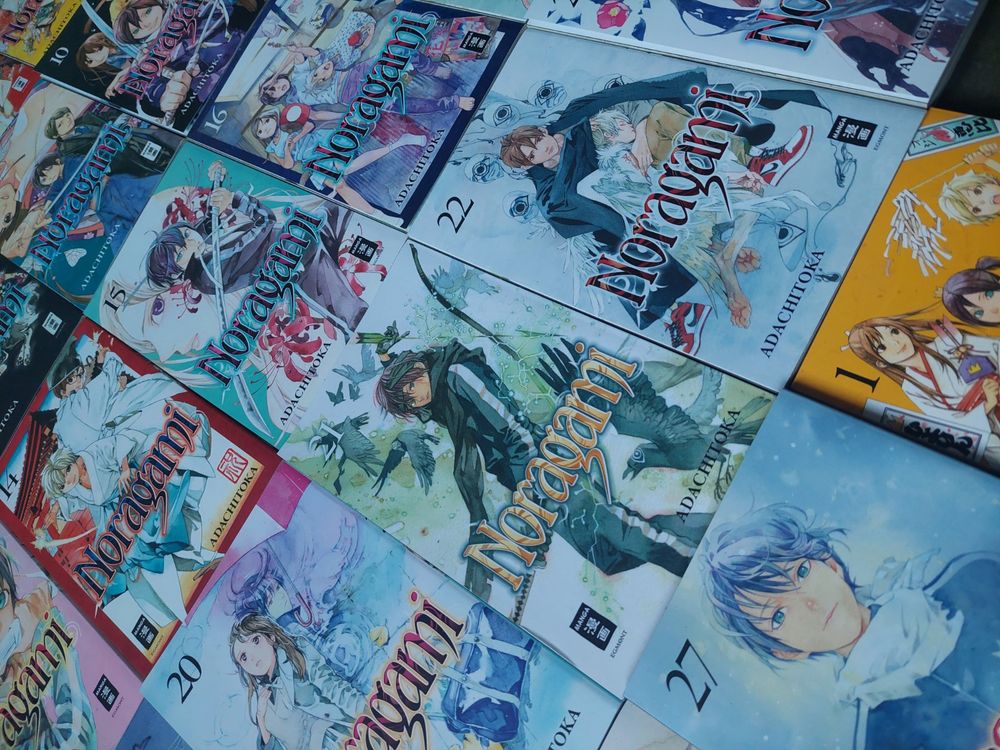 Fumetti: Noragami - kompletter Manga inkl Tales - super Zustand – Usato da Allschwil venduto da Mikan02 3