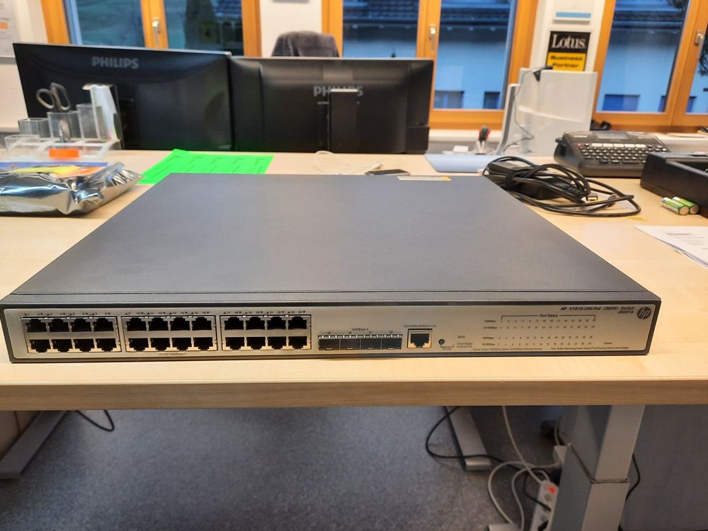 HP Switch v191024GPoE JE007A Kaufen auf Ricardo