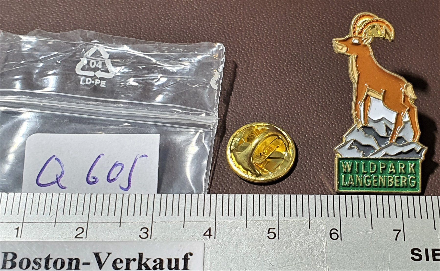 Placchette & Badge: Q605 - Pin Wildpark Langenberg Sihlwald - Steinbock – Usato da Reinach BL venduto da Boston-Verkauf 1