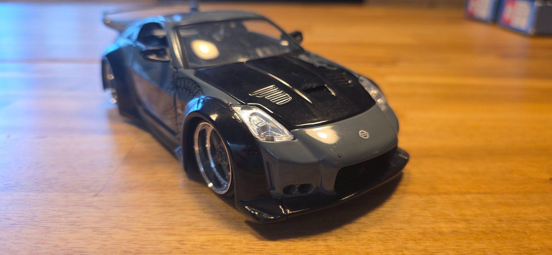 Nissan Modellautos: Modellauto 2003 Nissan Z 1/24 – Gebraucht aus Hochfelden von Danizh0 2