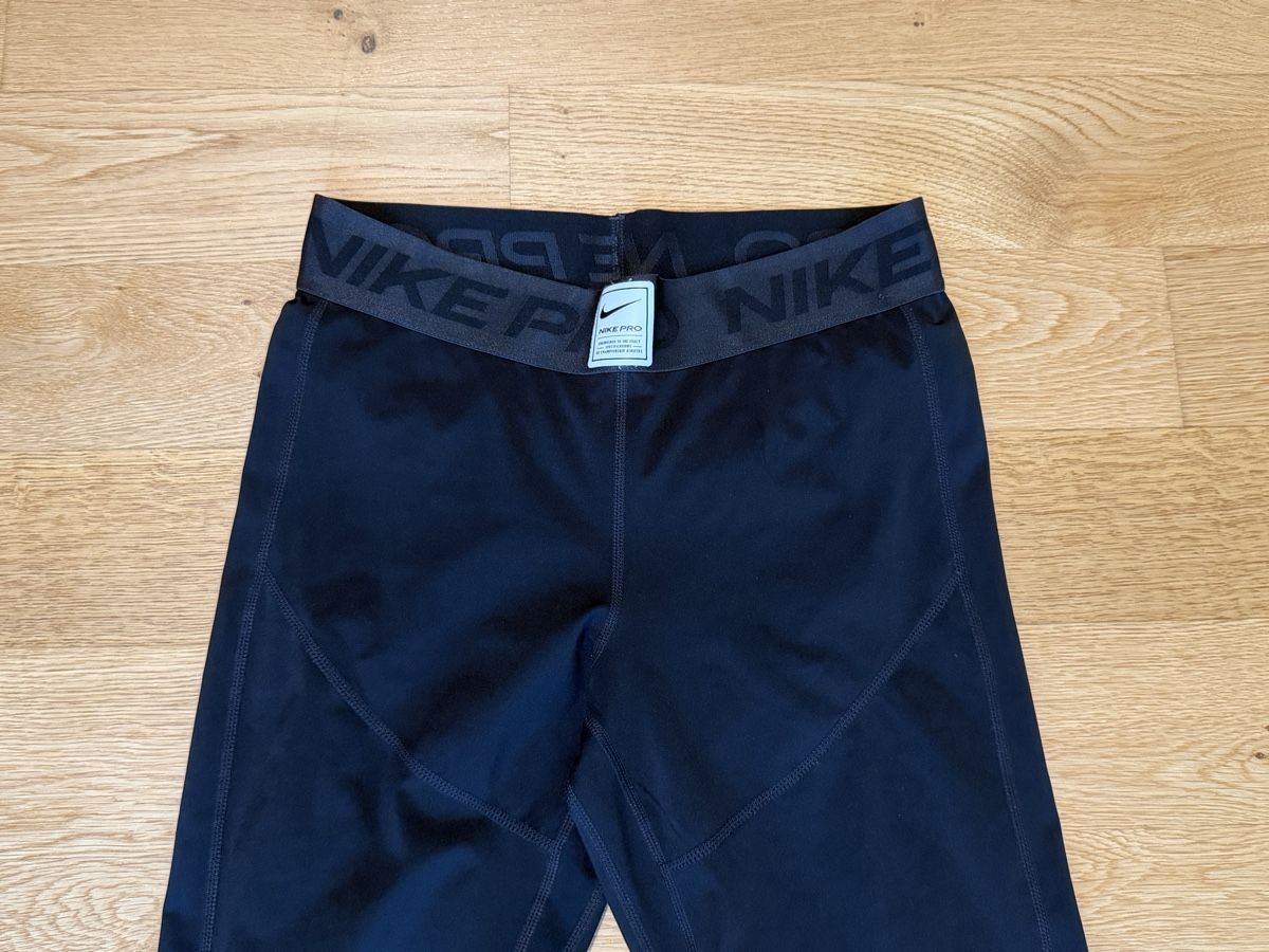 Nike Leggings: NIKE PRO SPORTLEGGINGS SCHWARZ – Gebraucht aus Zürich von dbu_s8p2 4