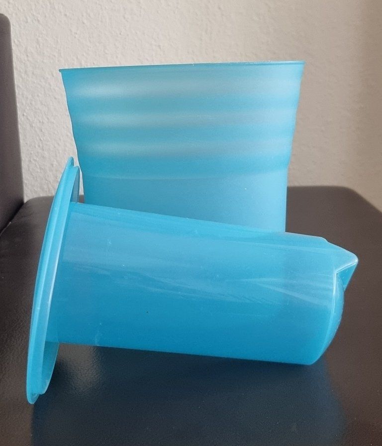 Tupperware Contenitori & Simili: TUPPERWARE - Weinkühler / Flaschenkühler – Usato da Basel venduto da Mamaree 1