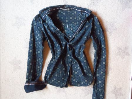 sehr schöne NILE Damen Bluse Gr XS mit Sternli