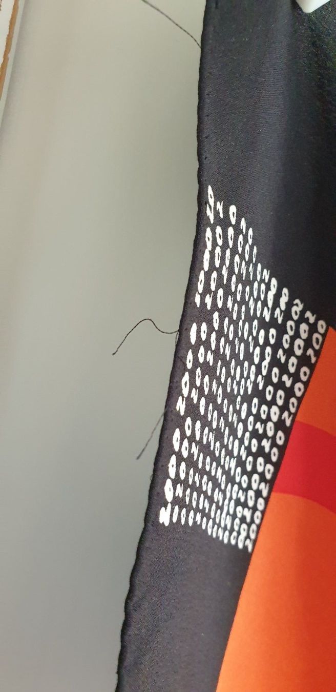 Foulards & écharpes: Foulard Patrick Stoffel 2000 – D'occasion à Emmen par magelan 3