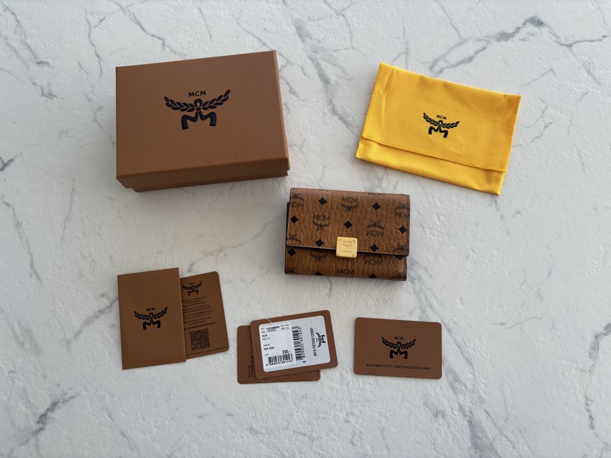 Mcm Brieftaschen: MCM Geldbörse – Gebraucht aus Lömmenschwil von tmr_xx 1