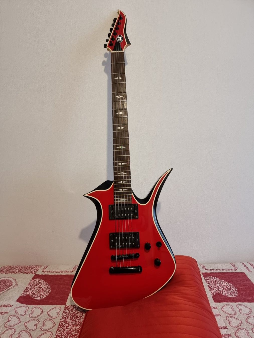 Strumenti musicali: AXL Gitarre mit Verstärker – Usato da Sissach venduto da drugho 8