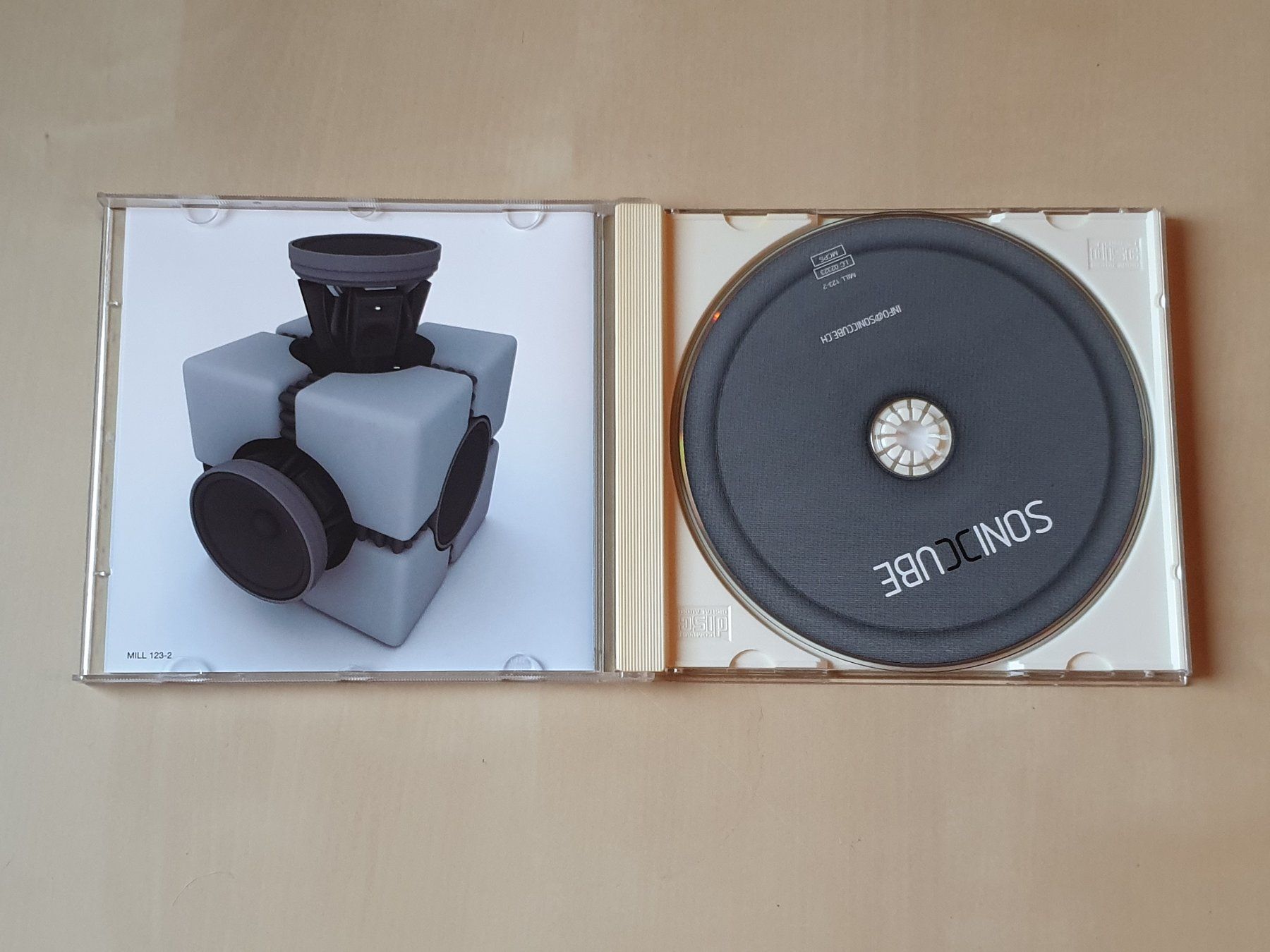 CDs: Soniccube – Gebraucht aus Stansstad von collectorsshop 2