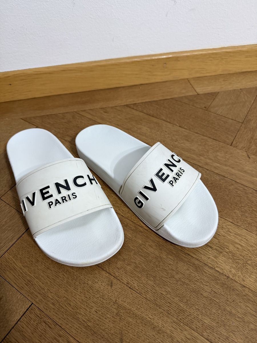 Givenchy Chaussures hommes: Ciabatte Givenchy Paris Bianche Tg 41 Usate – D'occasion à Lugano par can_xdd8 2