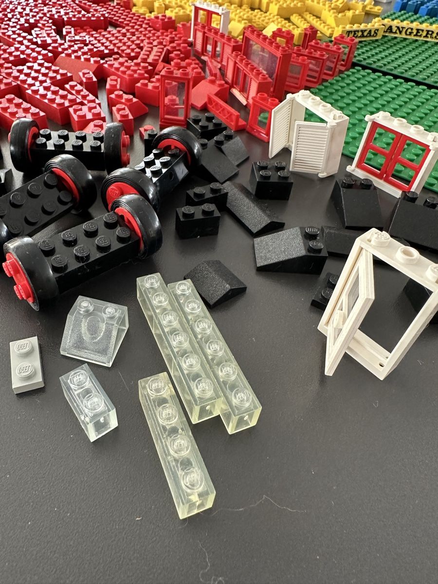 Lego Spielzeuge: Lego – Gebraucht aus Walperswil von sgo_8xp7 4