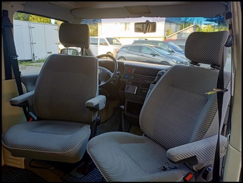 VW Camping Fahrzeuge: Vw T4 Dehler Optima 4.7 – Gebraucht aus Hombrechtikon von  8