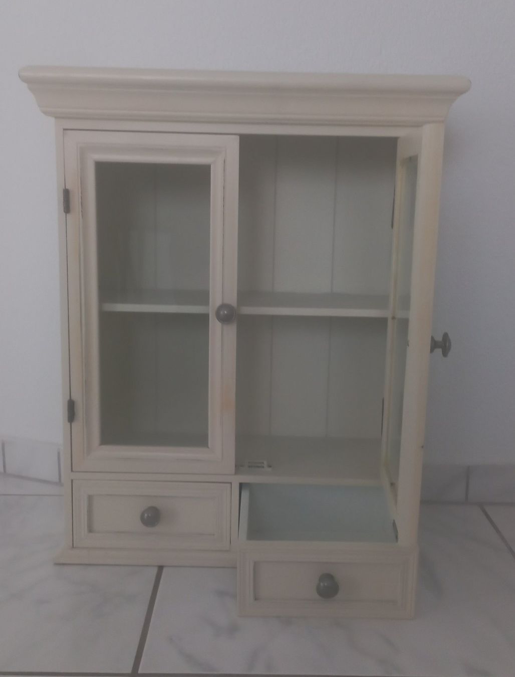 Vitrinen: Vitrine Shabby Chic – Gebraucht aus Bözberg von Missdior3