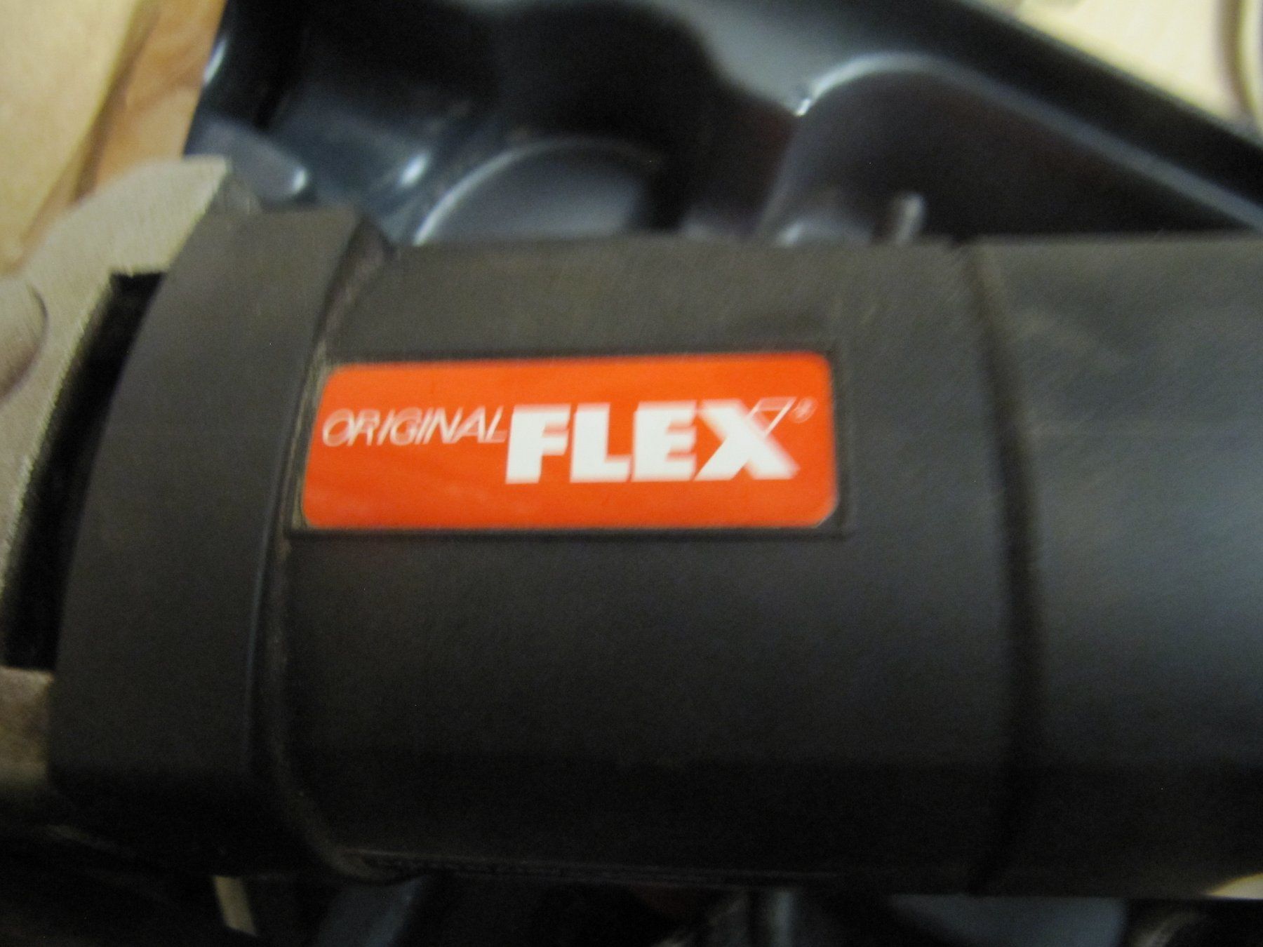 Flex Schleifen & Polieren: Winkelschleifer Flex 1000W mit Koffer – Gebraucht aus Basel von  3