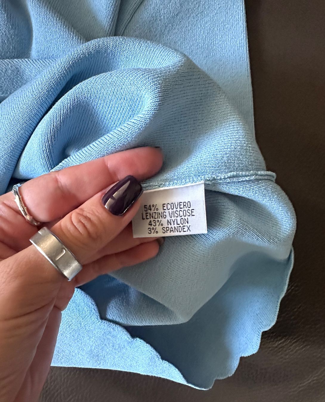 T-shirts: Hellblaues Strickshirt mit Wellenkanten – D'occasion à Zug par ale_8khf 3