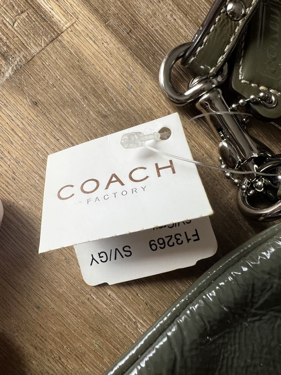 Coach Taschen für Damen: Coach Clutch Neu (defekt) – Defekt aus Triesen von bubita 3