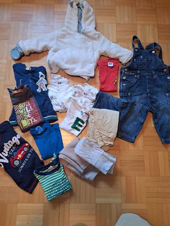 Kleiderpaket Gr.ab 68 (68 und 74)