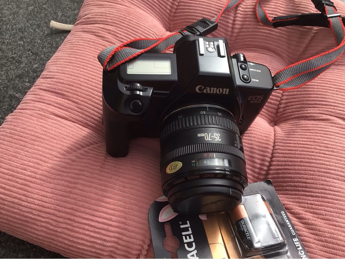 Canon Fotocamera: Analog Kamera Canon EOS 650 – Usato da Oetwil am See venduto da ifnam 7