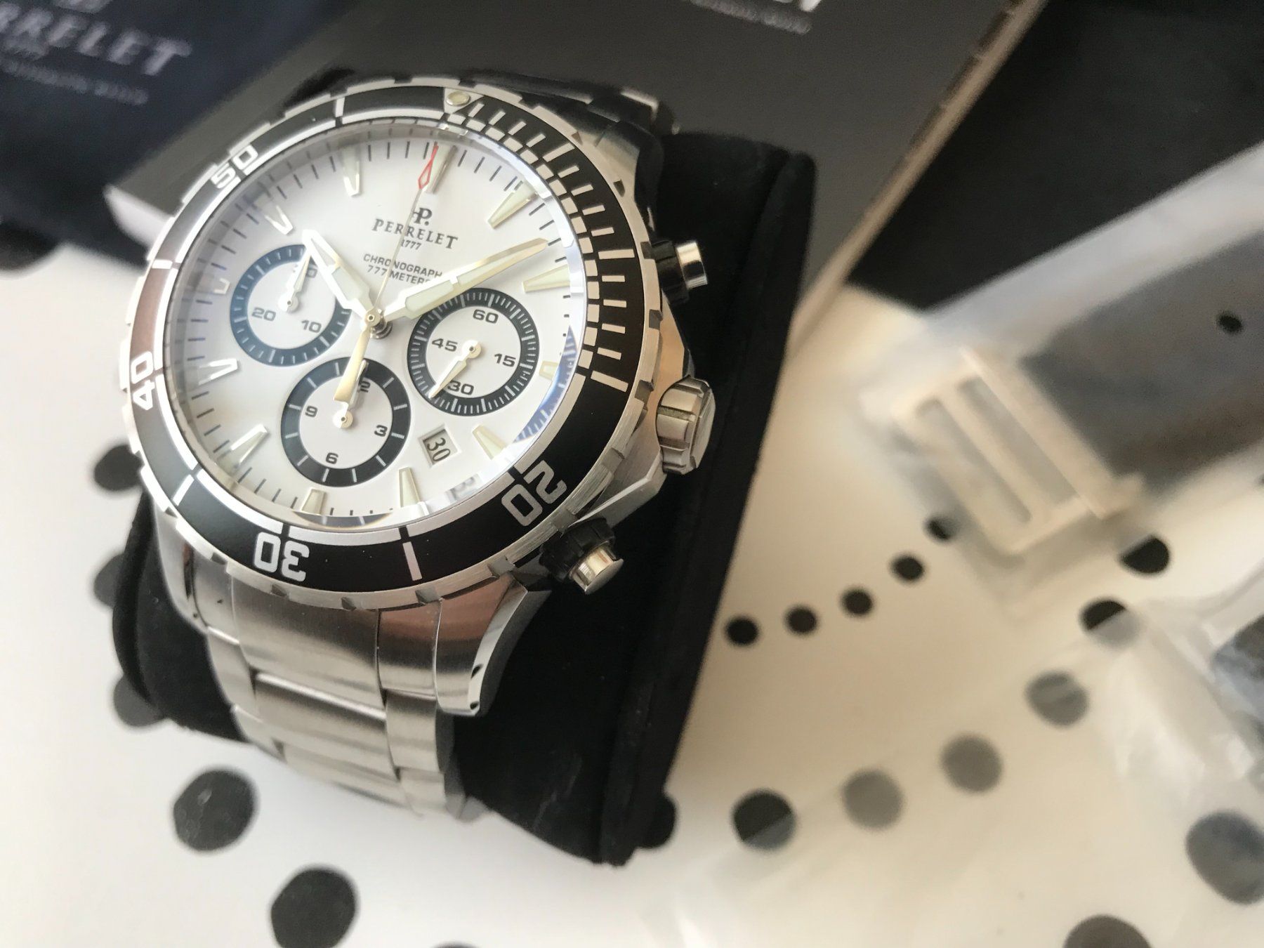 Perrelet Uhren: PERRELET SEACRAFT - CHRONOGRAPH AUTOMATIC DIVER - SWISS MADE – Gebraucht aus Epalinges von watchforyou 1