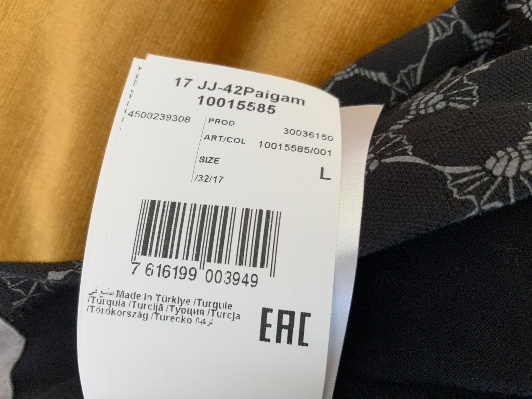 Joop T-Shirts: Joop shirt gr L – Gebraucht aus Langnau am Albis von Judithsebi 2