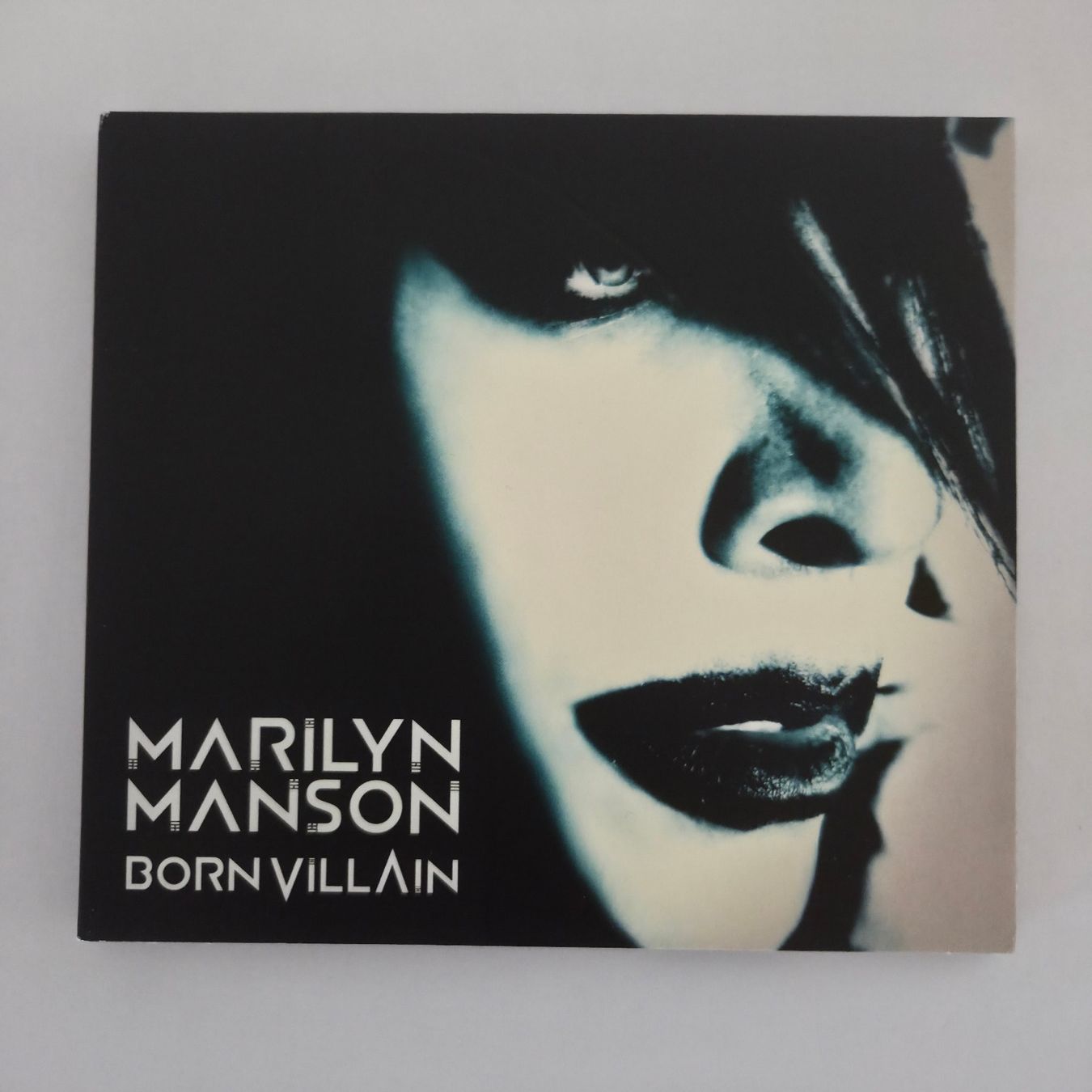 CD: Marilyn Manson - Born Villain - CD – Nuovo (secondo la descrizione) da Olten venduto da clayrout