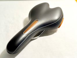 Selle Royal LOOKIN saddle Sattel 372g TOPZUSTAND 2605
