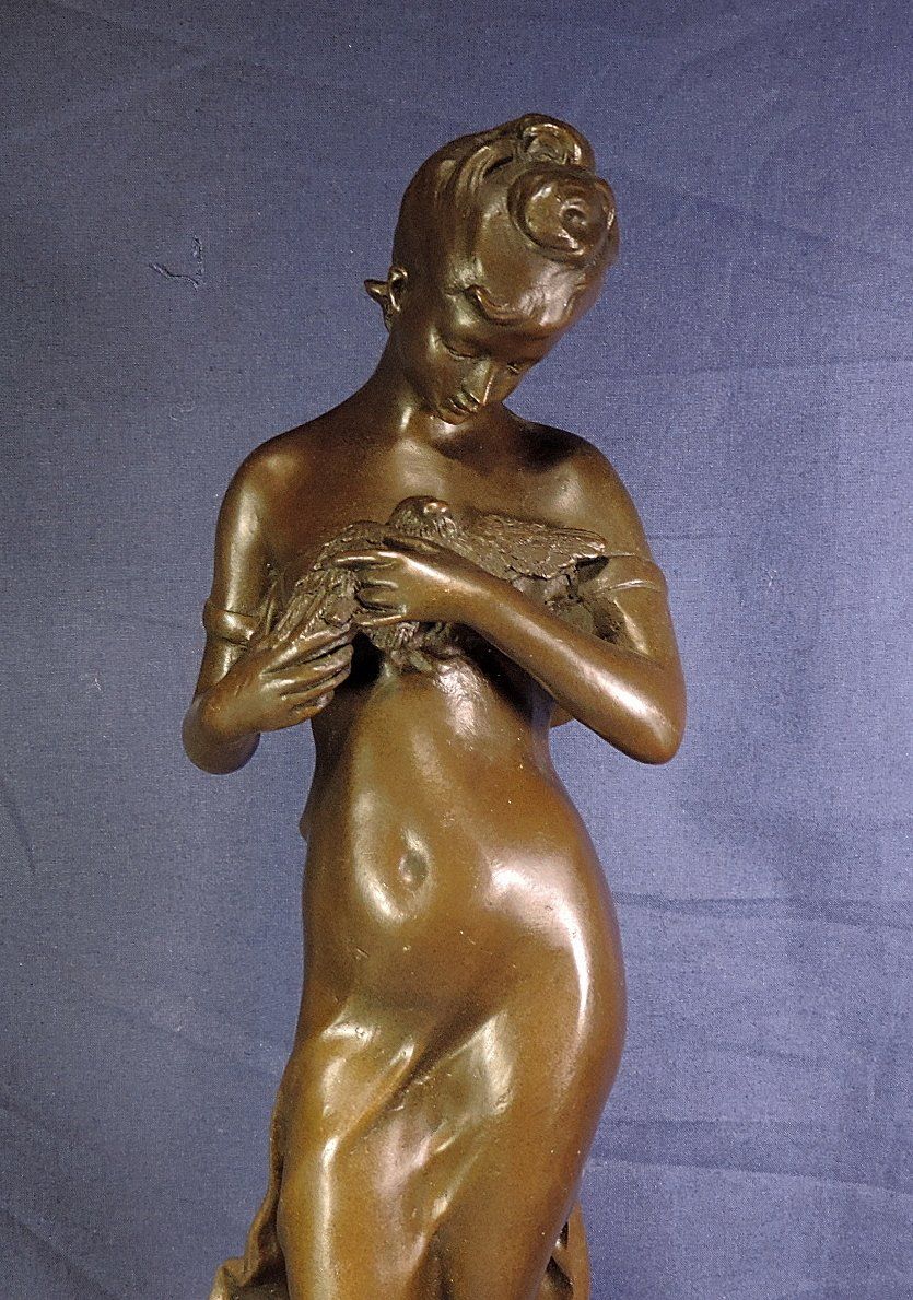 Skulpturen & Statuen: Signierte Jugendstil Bronzefigur, Dame mit Taube – Gebraucht aus Duggingen von roterbambus 5