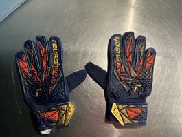 REUSCH Torwarthandschuhe Attrakt Junior Grösse 6 gebraucht