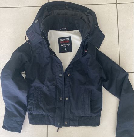 Hollister All-Weather Jacke dunkelblau Grösse S