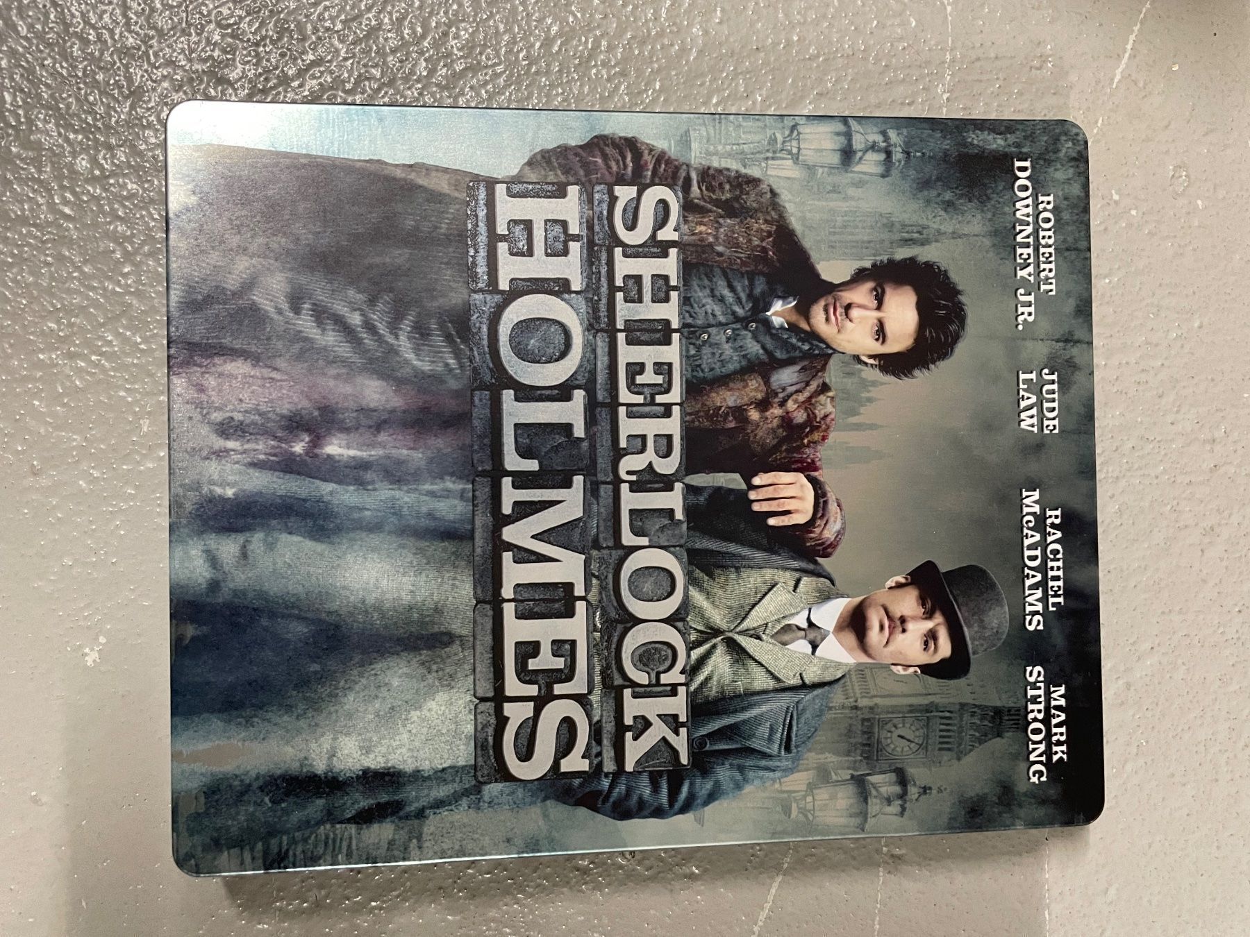 Tutti i DVDs: Sherlock Holmes Steelbook – Usato da Hinwil venduto da Mbaumann1