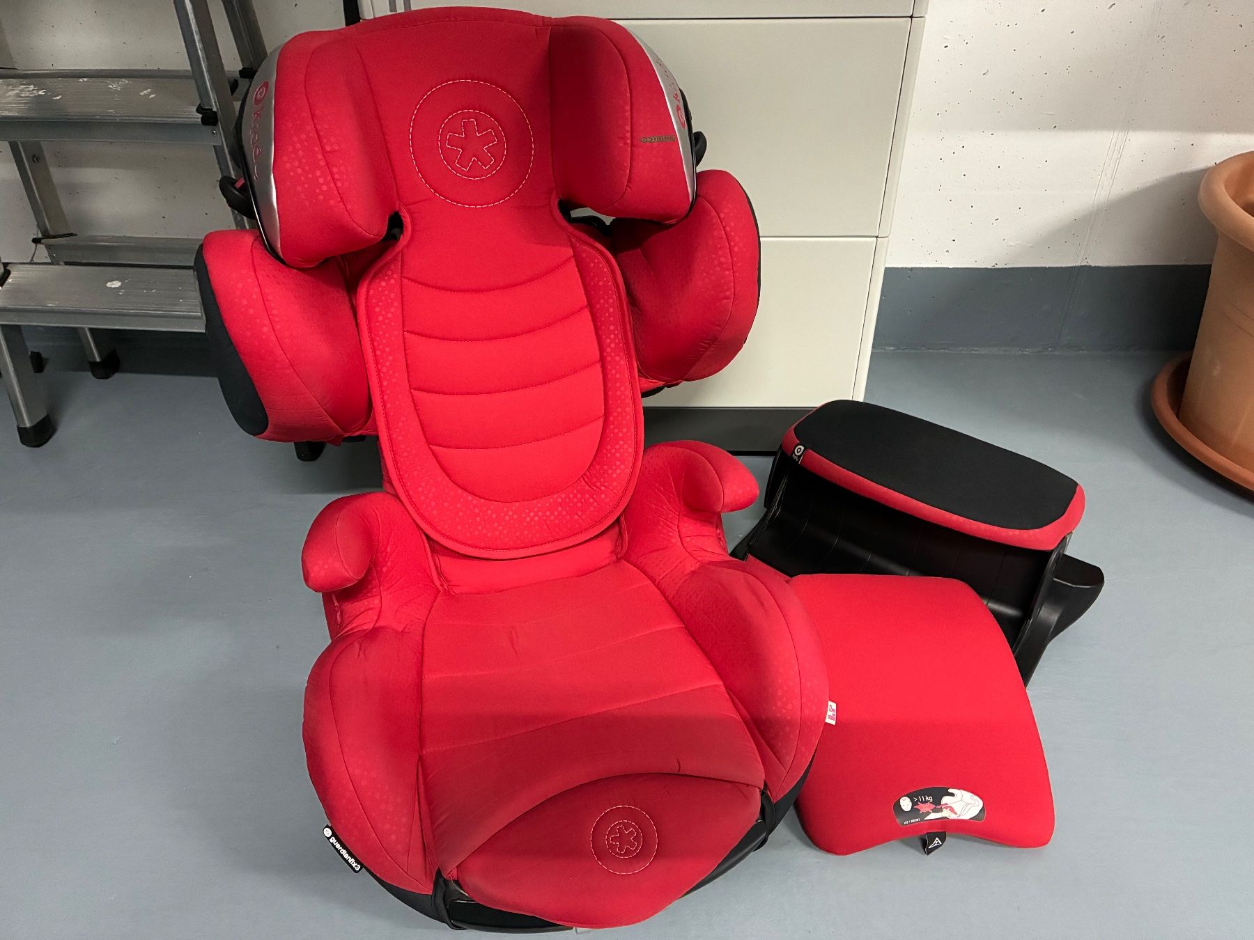 Kiddy Seggiolini per auto: Autokindersitz 9 bis 36 Kg – Usato da Buch am Irchel venduto da SchoggiStern 2