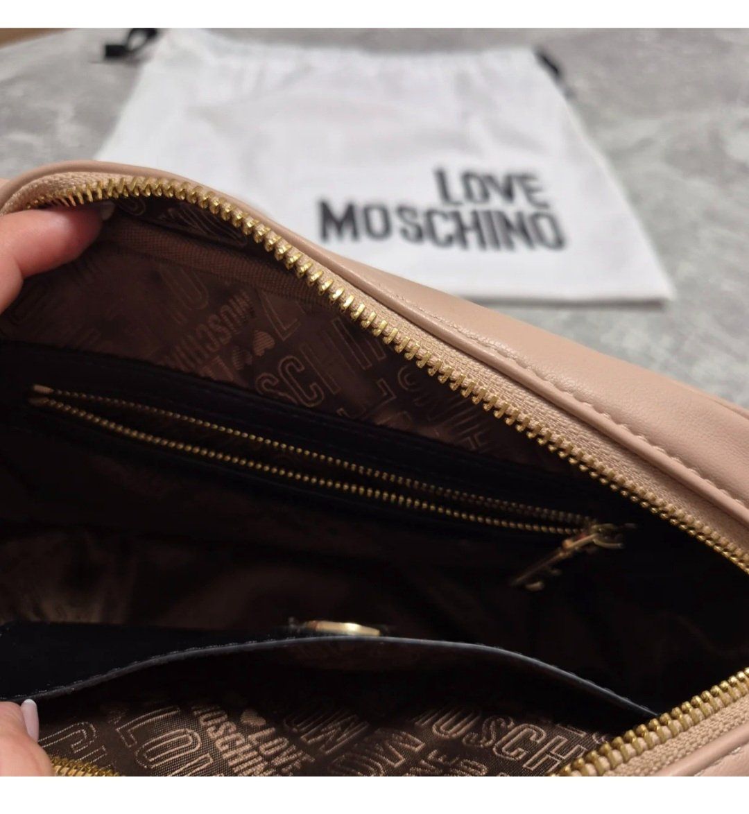 Moschino Borse da donna: LOVE MOSCHINO Tasche – Usato da Glattfelden venduto da Jenoptik 3