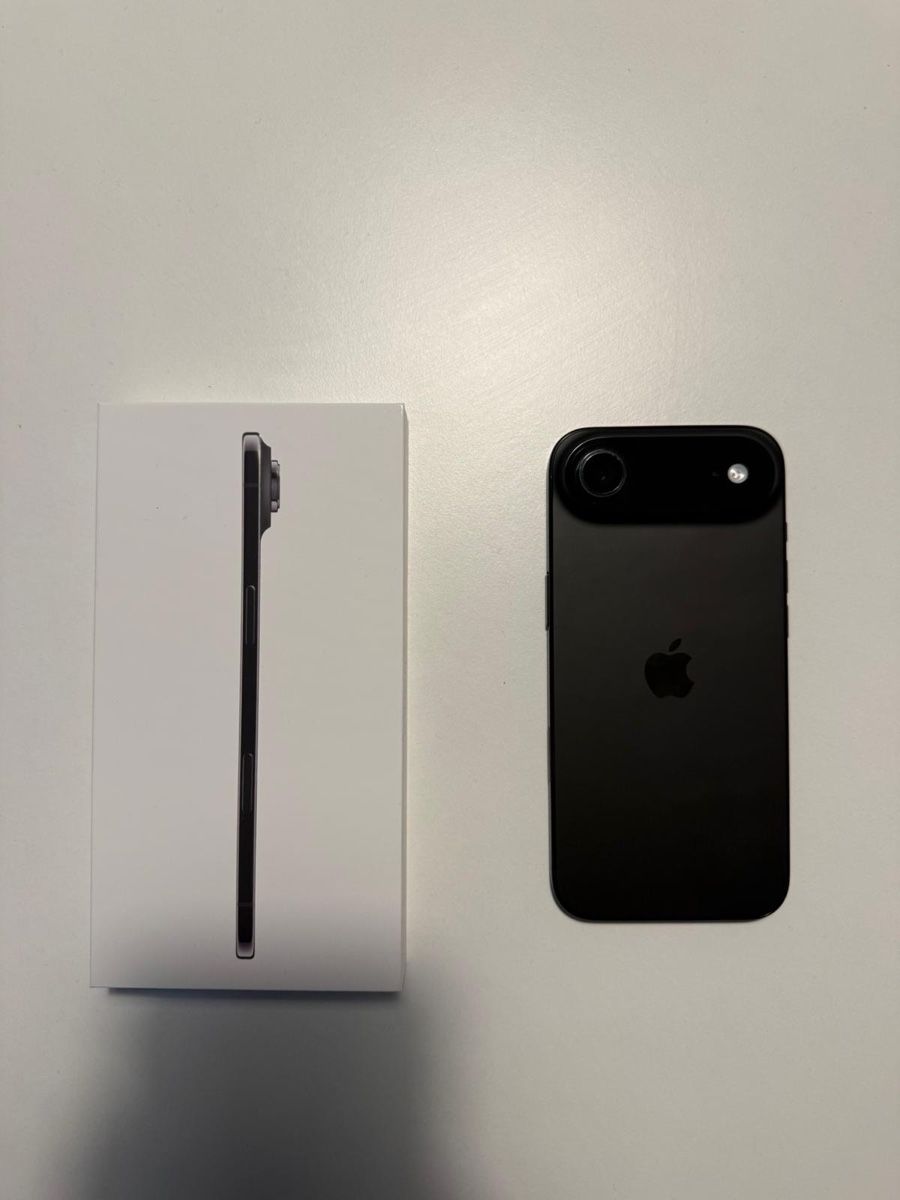 Apple Telefoni cellulari / Smartphones: Apple Iphone Air neu – Nuovo (secondo la descrizione) da Zürich venduto da arb_6r97 1