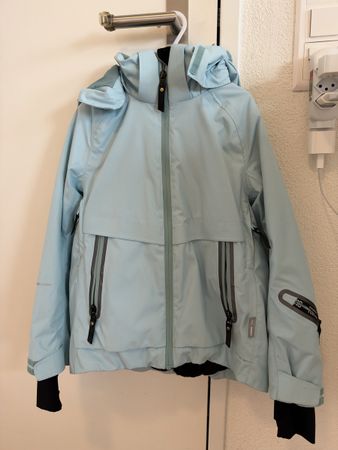 Reima Ski/Winterjacke in 128 - sehr guter Zustand 