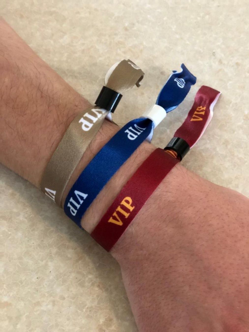 Biglietti: 20 Kontrollband Eintrittsbänder VIP Ticket Eintrittsbändel – Nuovo e nell'imballaggio originale da Mauren venduto da rundumsfest 1
