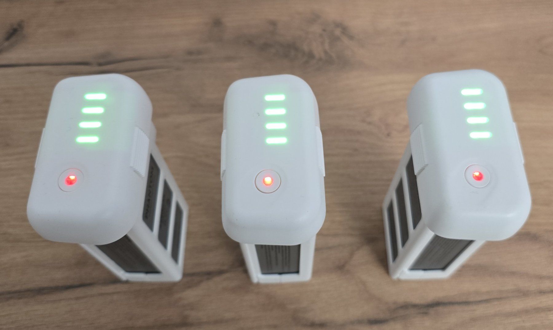 DJI Modellismo RC: DJI Phantom 3 Professional mit Zubehör – Usato da Bellmund venduto da Adn 4