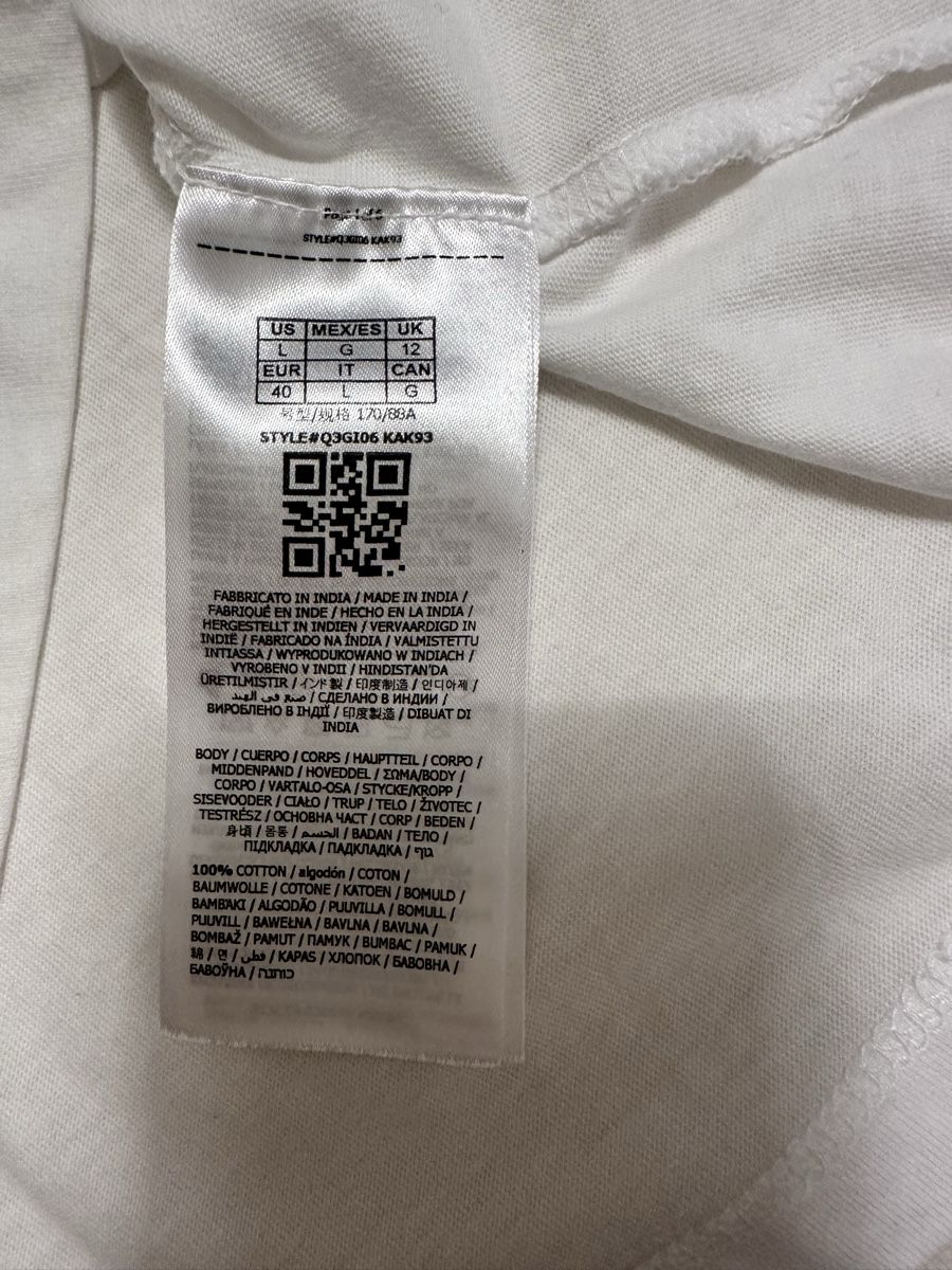 Guess T-shirt: Guess Damen T-Shirt Gr:M – Usato da Sevelen venduto da Stopglobal. 3