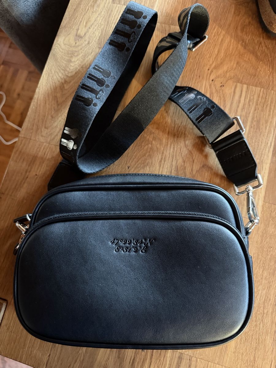 Sacs femmes: Schwarze Tasche Urbany – D'occasion à Bauma par Minipolo67