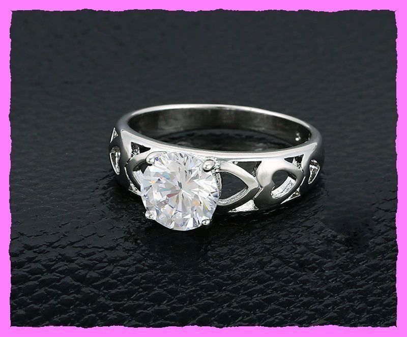 Anelli: Schmuckset, Ring und Ohrringe – Nuovo e nell'imballaggio originale da Oberglatt ZH venduto da Diamond-Girl 2