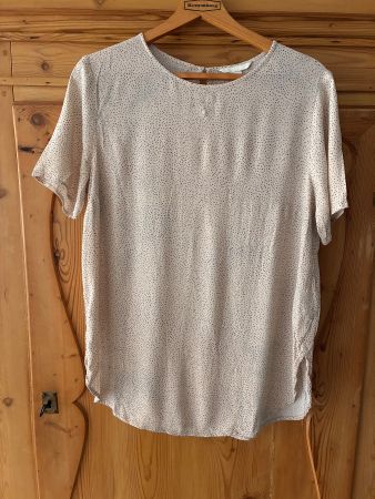 H&M Damen Bluse, Grösse 38, beige/weiss mit Punkten