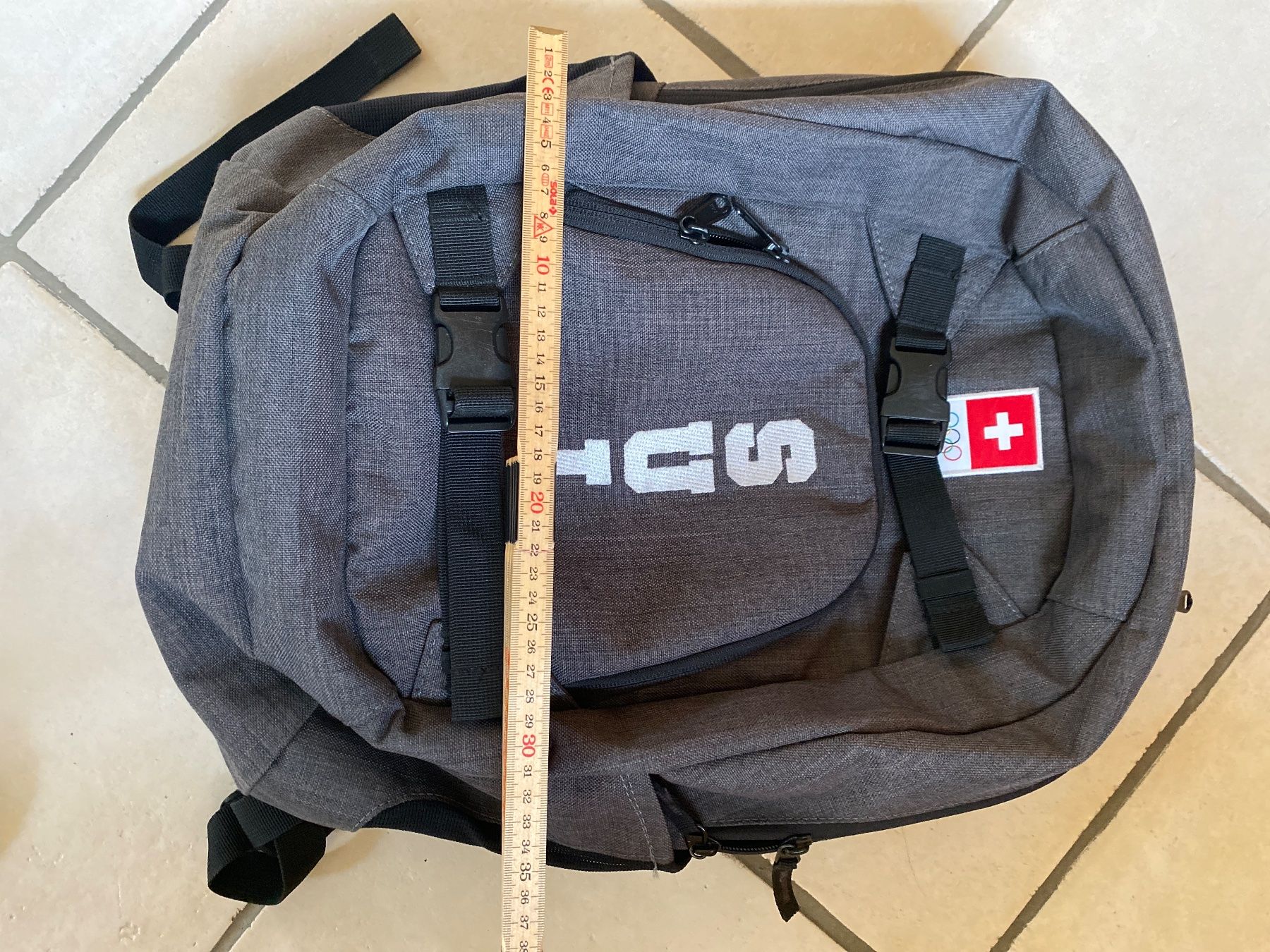 Dakine Zaini: Dakine Rucksack – Usato da St. Moritz venduto da Cwind 1