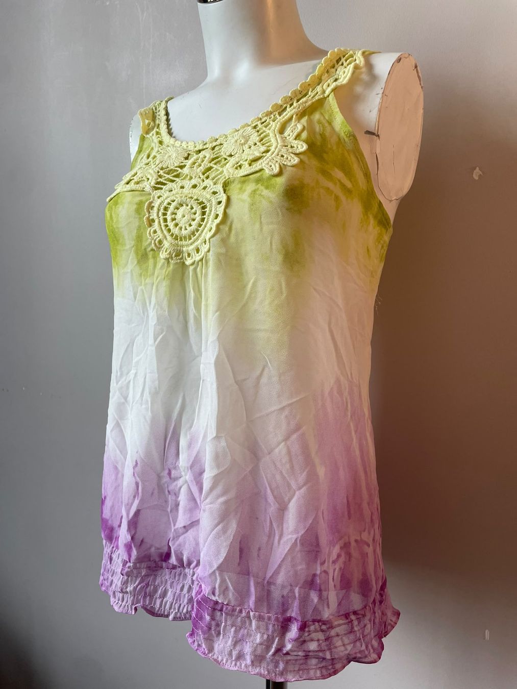 T-Shirts: Débardeur tie-dye multicolore - Taille S – Gebraucht aus Troinex von Irisglo