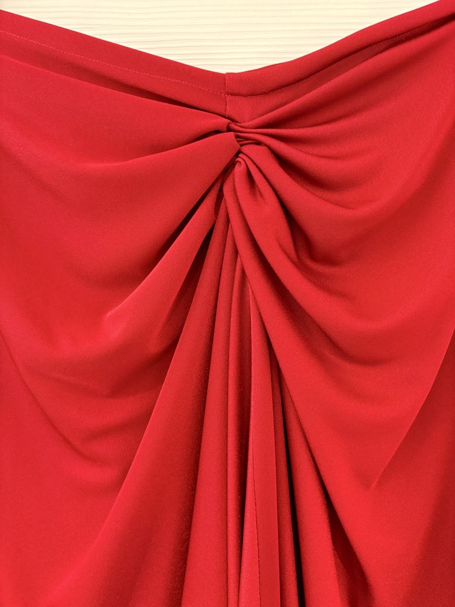 Röcke: Roter Rock, Gr. 42 - 44 elegant & festlich – Gebraucht aus Bellinzona von ModaLugano 5