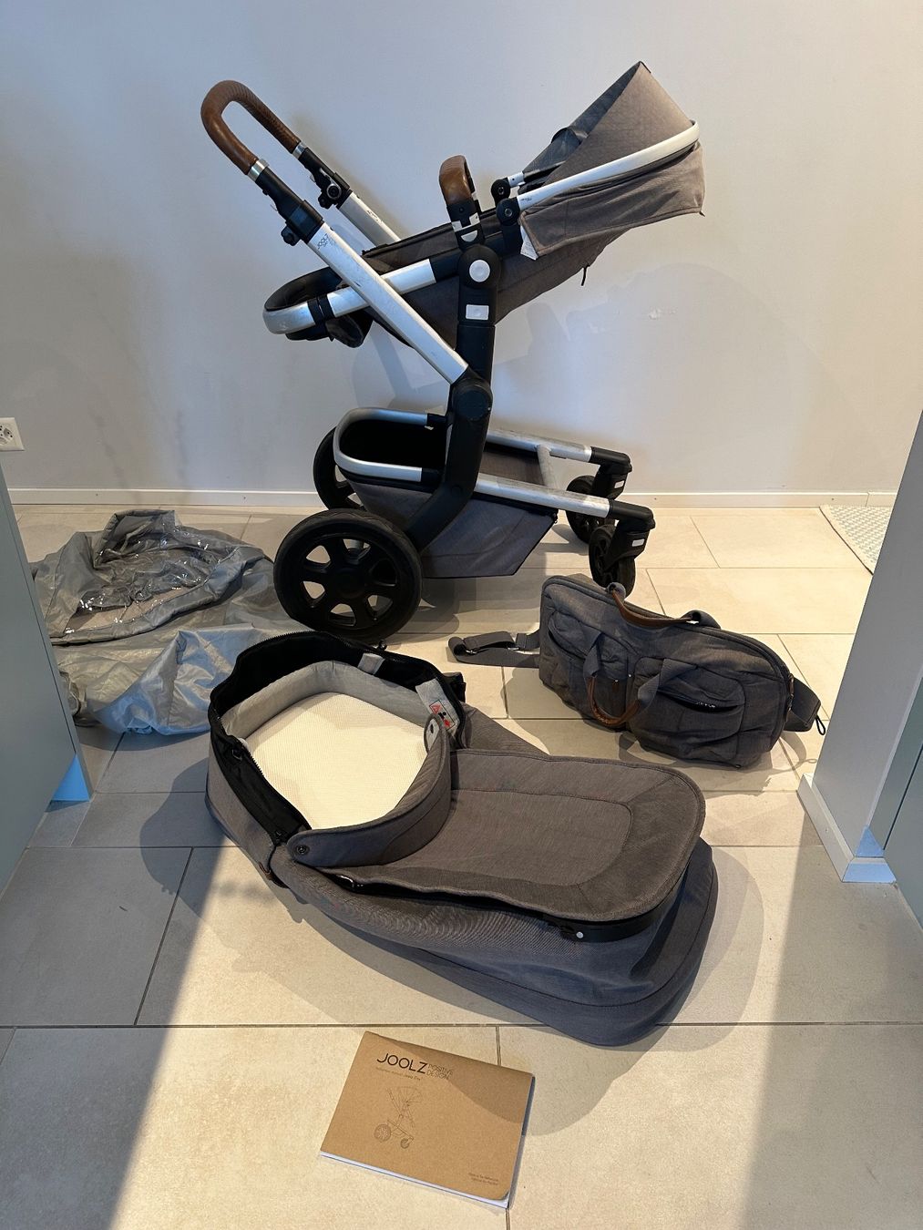 Joolz Kinderwagen: Kinderwagen Joolz Day komplett – Gebraucht aus Zürich von wallE01 9