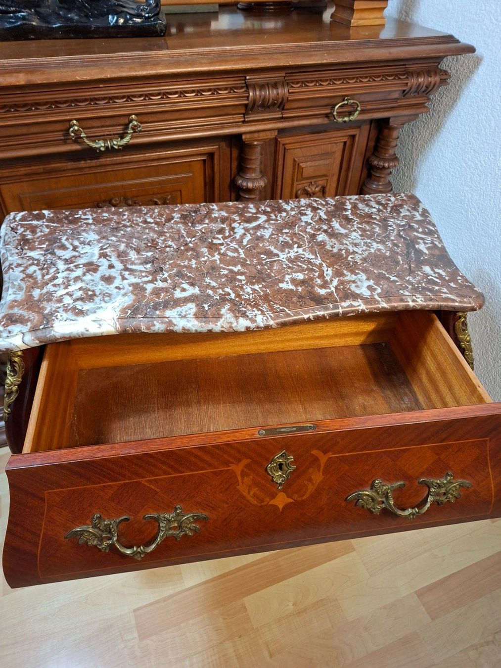 Kommoden: Antike Kommode Louis XV Stil mit Marmorplatte – Gebraucht aus Steffisburg von ZeitReise_ 2