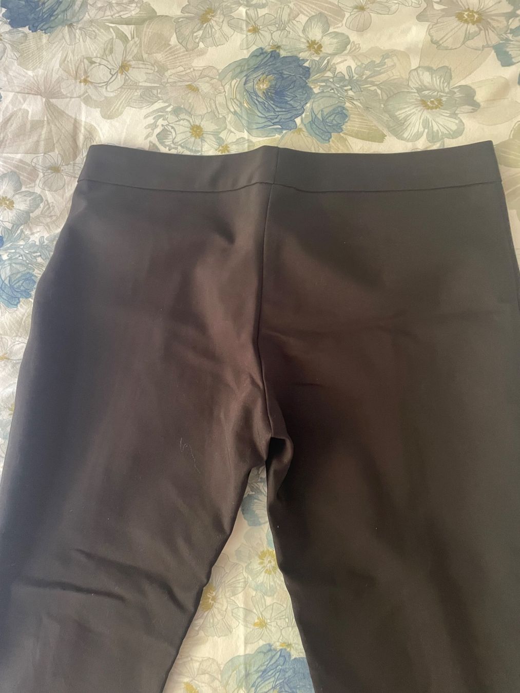 Hosen: Damenhose,schwarz Gr. M,neu – Neu (gemäss Beschreibung) aus Hünibach von Falken83 3