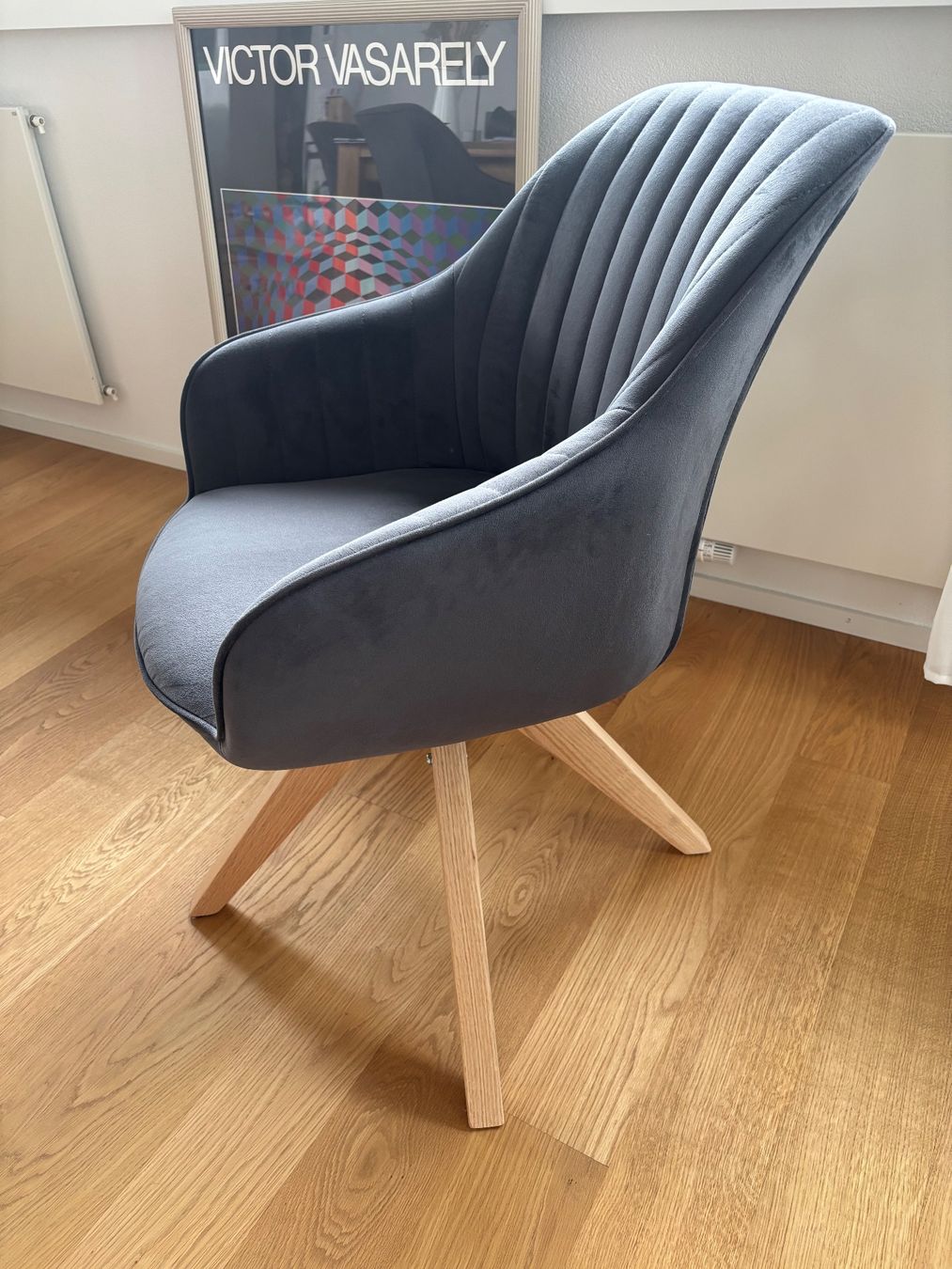 Chaises: 6x Drehstühle mit Eichenbeine Anthrazit – Neuf (Voir description) à Winterthur par loco_winti 1