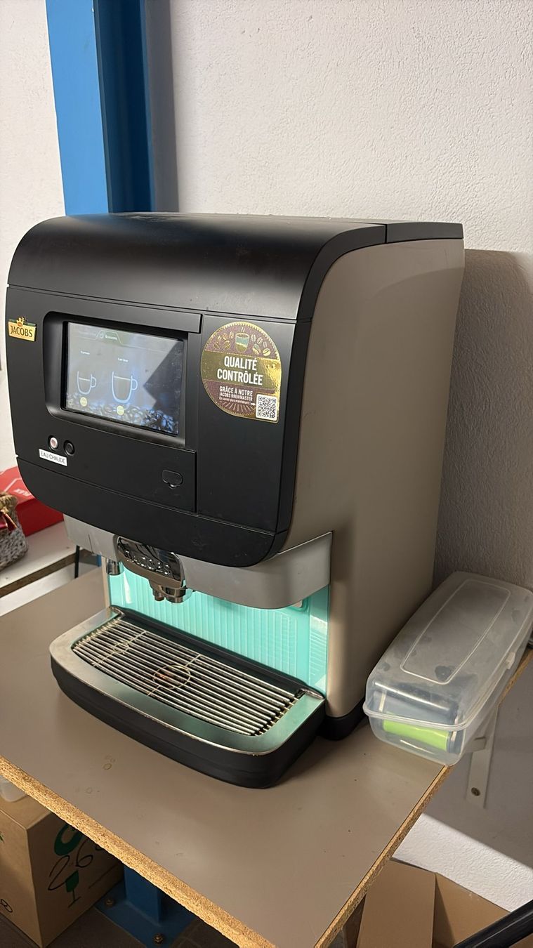 Macchine per caffè & Macchine per espresso: machine à café Jacobs professionnelle, garantie -> 2027 – Usato da Salvan venduto da Da_sco9 1